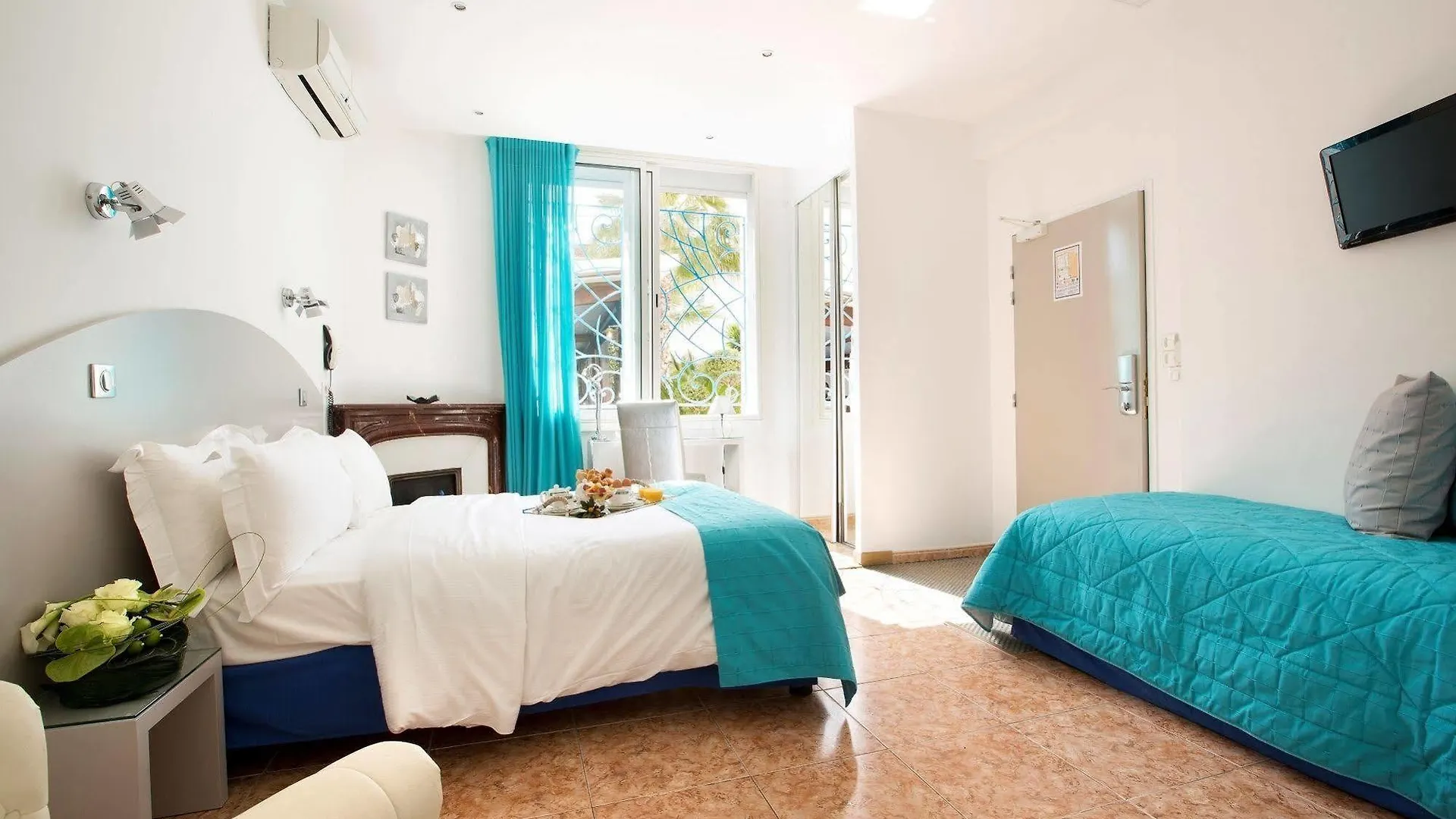 Hotel La Villa Juan Beach